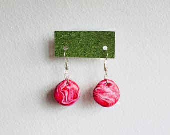 Pink/red/white glittery glazed circle dangle earrings