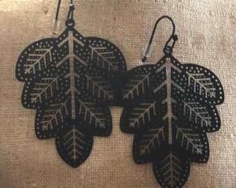 Dangle Earrings / Statement Earrings / Boho Earrings / Bohemain Earrings / Lightweight Earrings / Hippy / Gypsy / Tribal / Black Earrings /