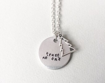 Gravity Falls, gravity falls necklace, dipper pines, mabel pines, trust no one, geek gift, gift for her, gravity falls gift