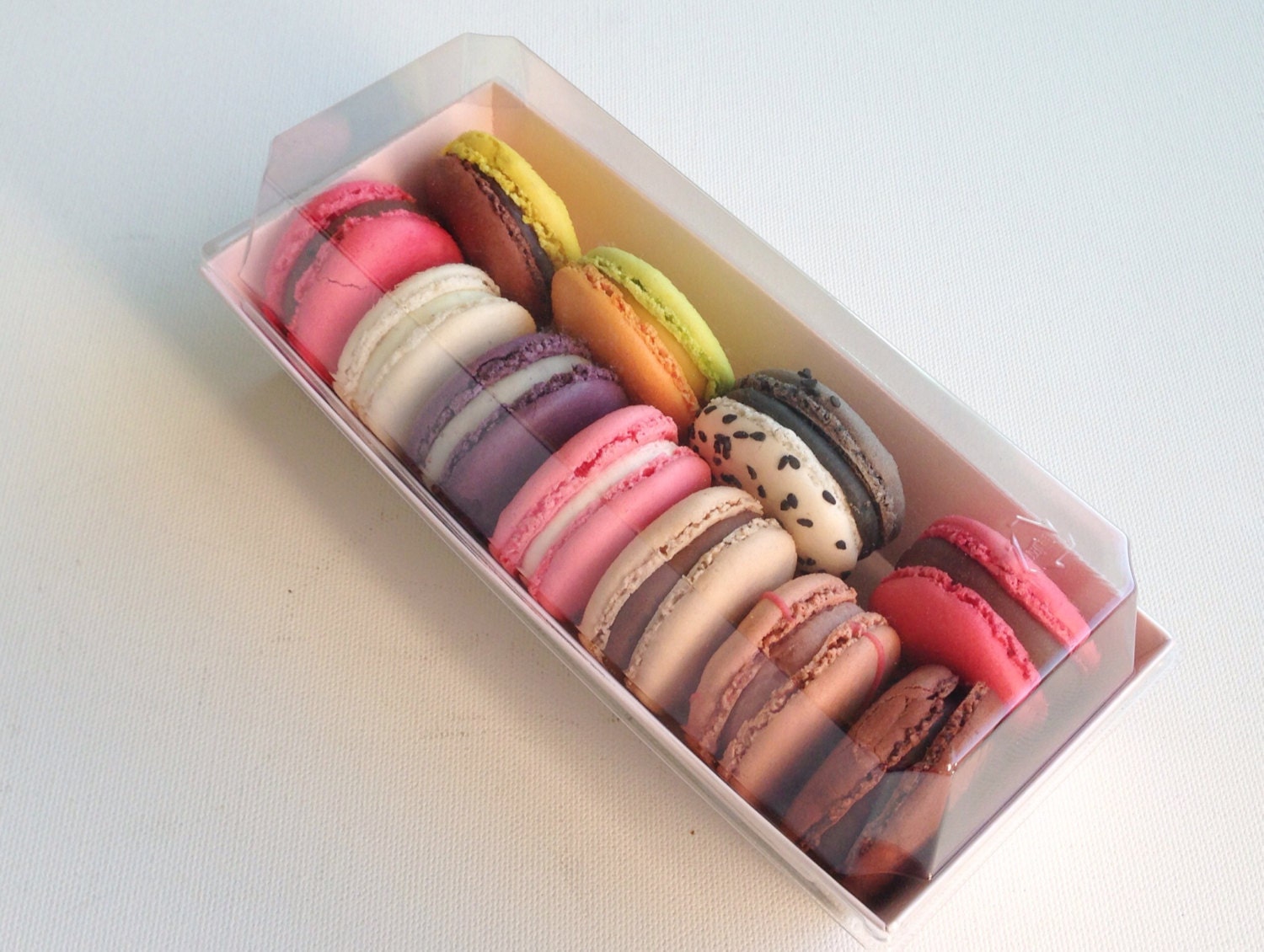 10 pale pink package for macarons hotdog case type