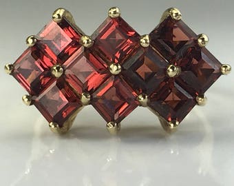 Vintage Garnet Cluster Ring. 10k Yellow Gold. Unique Engagement Ring. Statement Ring. January Birthstone. 2 Year Anniversary. Estate Jewelry