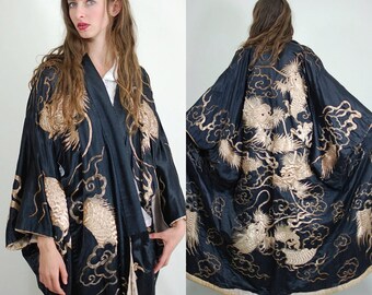 Antique Silk Kimono / 1800s Kimono / Black Silk Kimono / Circa 1800s Kimono / Japanese Kimono / Art Deco Kimono / Vintage Couture / One Size