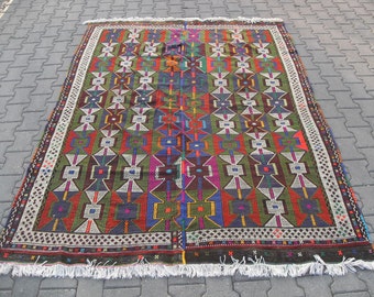 free shipping VINTAGE TURKİSH bergama kilim Anatolian handwoven kilim rug decorative kilim - SİZE : 72'' X 102'' ( 180 cm X 255 cm)