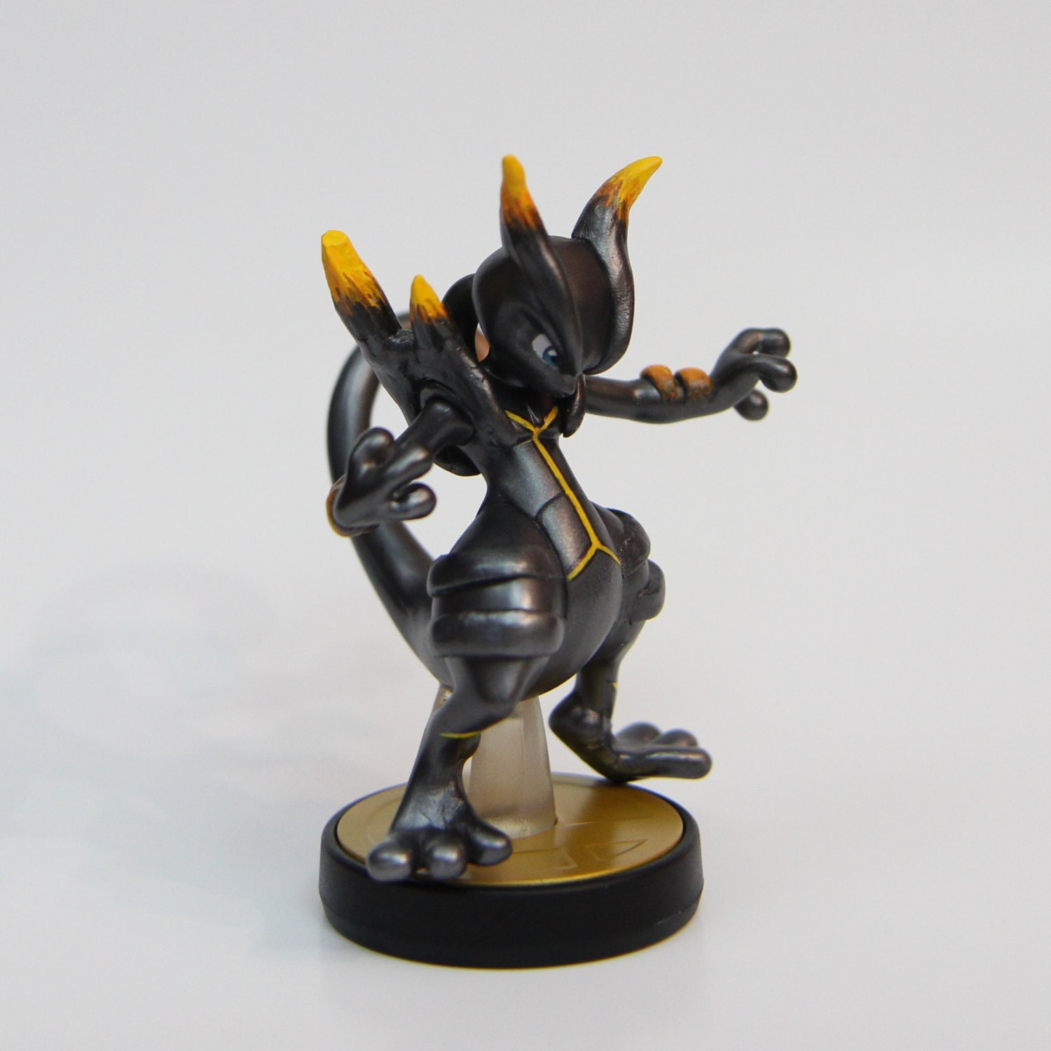 pokken tournament shadow mewtwo amiibo card