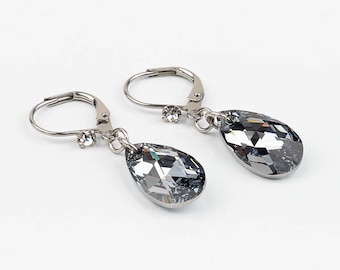 Drop earrings - short - Swarovski-