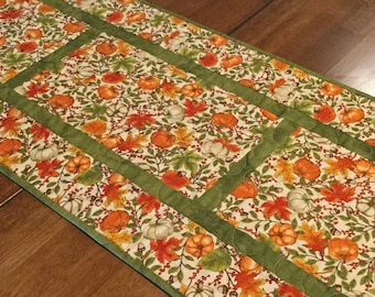 Quilted Fall Table Runner, Pumpkin Table Runner, Thanksgiving Table Runner, Fall Table Decor, Autumn Table Runner, Fall Quilt