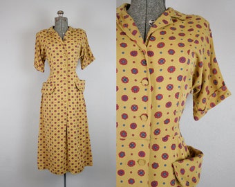 1940's Mustard Print Cotton Rayon Day Dress / Size Medium