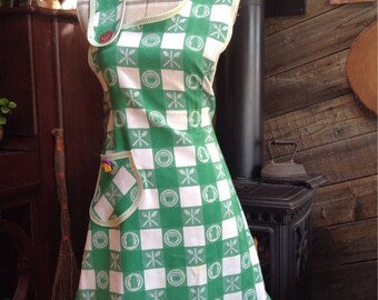 Hardworking Upcycled tablecloth apron,