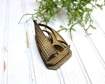 Vintage Brass SailBoat Clip/Paperweight,