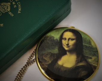 Necklace, Mona Lisa, Bone China, Crown Staffordshire Bone china, pendant & chain boxed, vintage