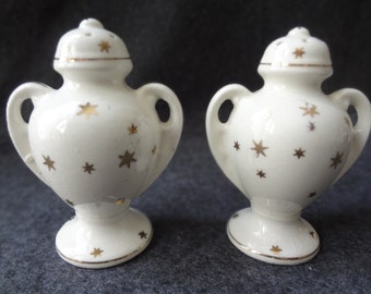 Gold Stars salt and pepper set