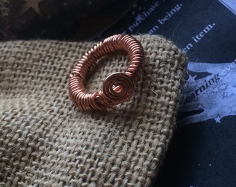 Handmade swirl copper ring