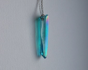 Necklace D Aqua aura quarts pointed necklace blue rainbow aura
