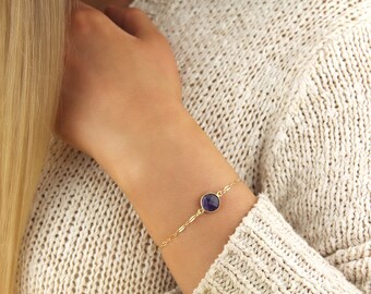 Dainty Amethyst Bracelet. Minimalist Bracelet. Dainty Stone Bracelet. Boho 14k Gold Filled Bracelet. Delicate Jewelry. February Birthstone.