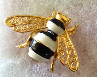 Vintage Bumblebee Pin