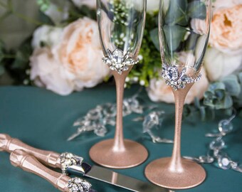Rose Gold and Crystal Wedding Toasting Glasses and Cake Server Set, Rose Gold Champagne Flutes, Wedding Cake Server, Crystal Cake Knife 4pcs