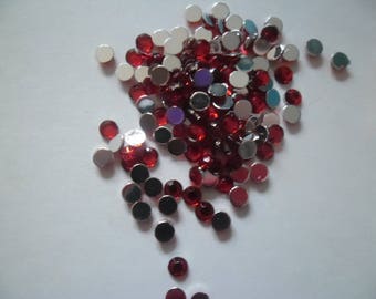 100 half red rhinestone for embellishment 4 mm