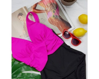Neon vintage swimming costume swimsuit UK 10 12 euro 38 40 Flattering fitted shaping