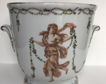 Vintage porcelain cache pot