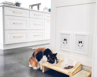 Elevated Raised Cat Food Stand with Two Ceramic Bowls (real wood)