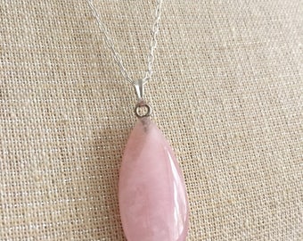 Rose Quartz Tear Drop Pendant & Sterling Silver Chain