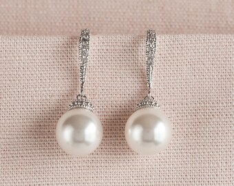Pearl Bridal Earrings, Classic Pearl Wedding Earrings, Rose Gold Bridesmaid earrings, Swarovski Pearl drop Earrings