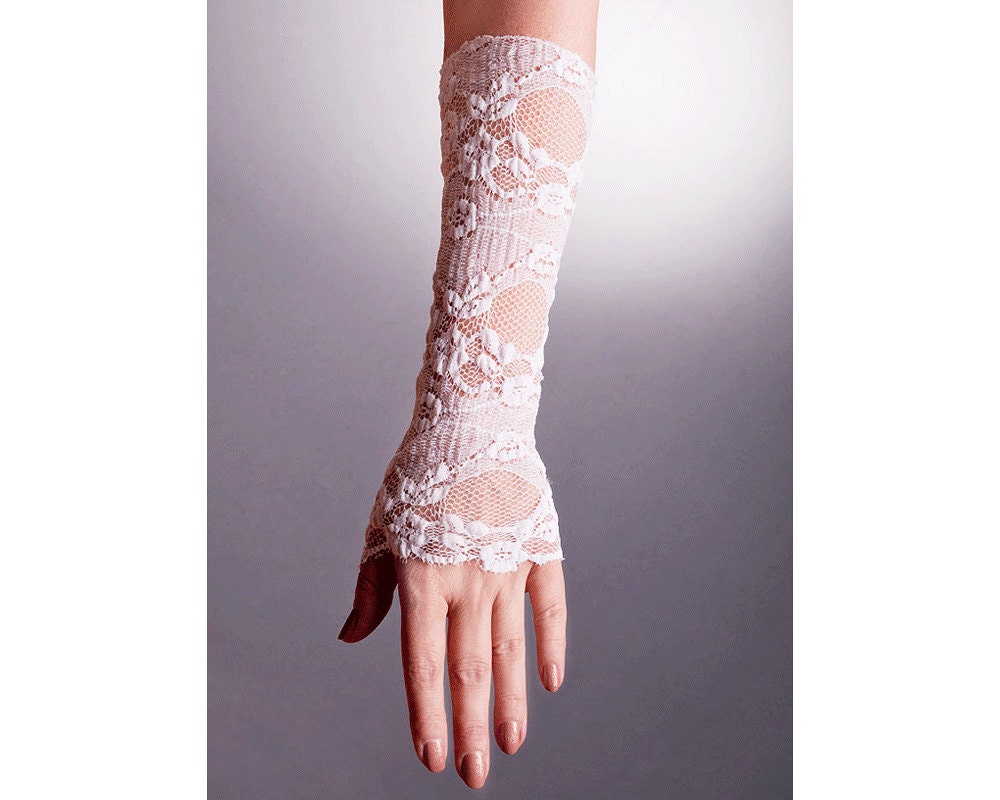 WEDDING Lace GLOVES Fingerless in 2 ColorsLace Wedding