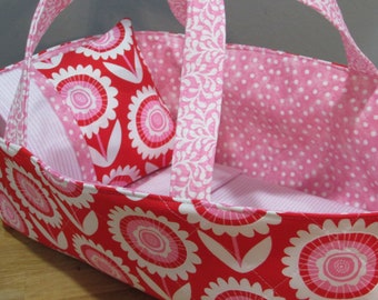 Doll Carrier, Daisies, Pink Lining, 14 Inches Long, Doll Basket