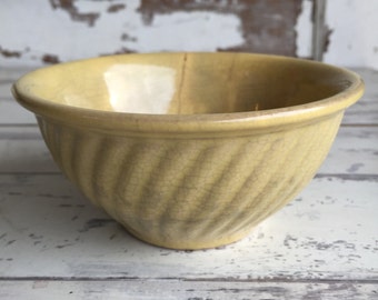 Vintage Watt Pottery Bowl Yellow - Extra Small - As is