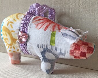 pig ornaments - shabby cottage style - cottage chic - novelty ornaments - animal ornaments - Christmas ornaments - handmade ornaments