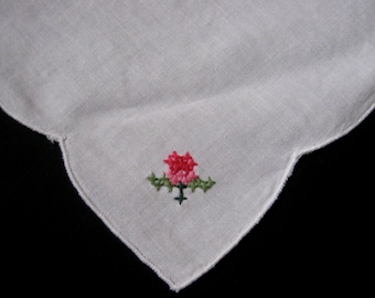 White Hanky, Vintage Hanky, Embroidery Hanky, Flower Girl Hanky, Bride Hanky, Wedding Favor, Vintage Linens, Retro Accessories Something Old