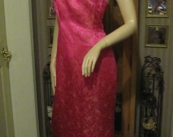 Beautiful Donna Morgan Pink Satiny Linen and Silk Floral Dress size 10
