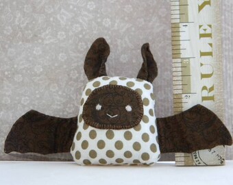 Polka Dot Bat: Mini Plush