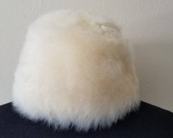 60s vintage fur hat, sheepskin, made in Italy, 23 1/4"