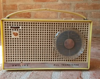 Vintage Philips radio not working