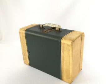Vintage Suitcase, Train Case, Blue Luggage, Child's Suitcase, Wedding Card Suitcase, Jewelry Display, Makeup Case, Neevle Ski-Line Case