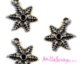 Set of 5 snowflake Christmas scrapbooking embellishment charms 1 *.