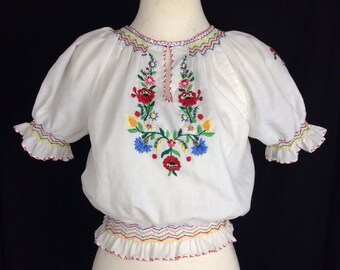 1940s Style Vintage Peasant Blouse with Floral Embroidery - UK 8 - B34