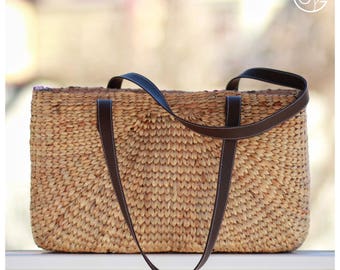 PRE-ORDER Cute Small Straw Bag / straw handbag / Summer Hand