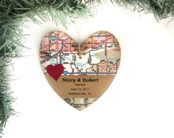 Personalized Wedding Ornament, Unique Wedding Map Ornament, Wedding Gift for Couple, First Christmas Ornament Married, Newlywed Gifts