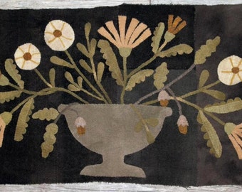 Primitive Wool Applique Pattern - Homestead Bouquet by Maggie Bonanomi