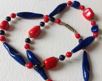 Vintage blue and red glass necklace 70s