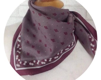 Vintage 60's Purple leaf detailed Square Scarf