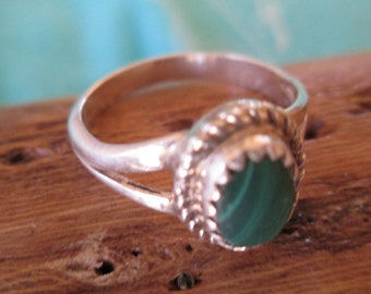 Malachite and Sterling Ring Size 5