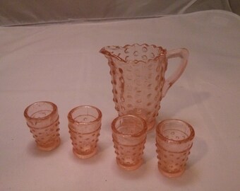 Vintage Set of small pink depressed glass pitcher and 4 glasses