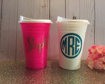 Personalized Solo Cups, Monogrammed Solo Cups, Double-Walled Solo Cups, 16 oz Personalized Solo Cups, Solo Cup with Lid, Reusable Cup