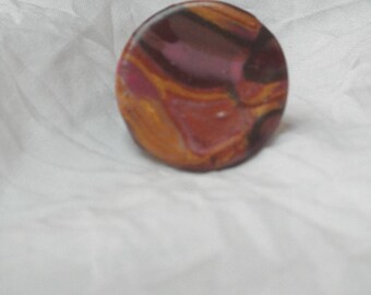 Ring round brass and pale pink