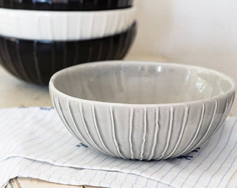Ceramic Nesting Bowls, Set of 2, Soup Bowls, Ramen Bowls, Ceramic Serving Bowls, Handmade Dinnerware Set, Pottery Dishes, Rustic Dishes
