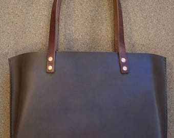 Classic Leather Tote - Olive