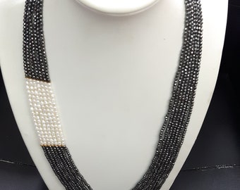 Necklace with grey hematite and natural beads